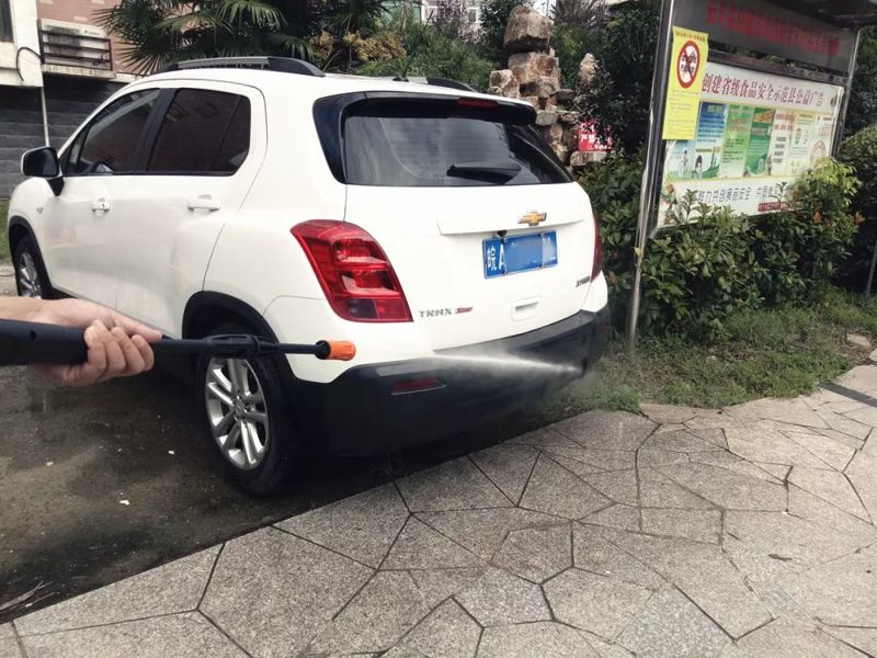 億力高壓洗車機(jī)YLQ4630C-120C洗車過程 億力高壓洗車機(jī)YLQ4630C-120C洗車過程