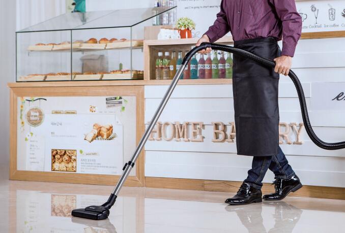 億力商用吸塵器YLW6273E應(yīng)用場景