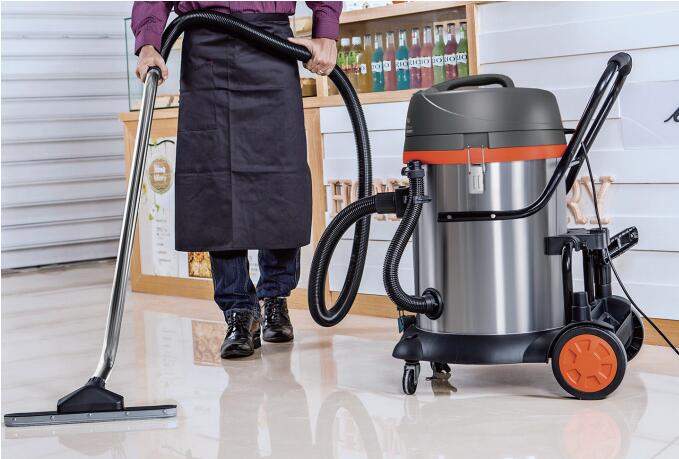 億力商用吸塵器YLW72-60應(yīng)用場景